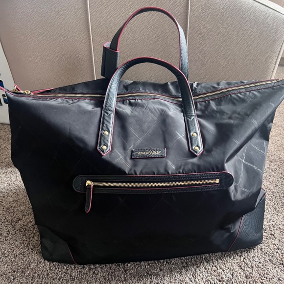 Vera Bradley Bag - Picture 2 of 4